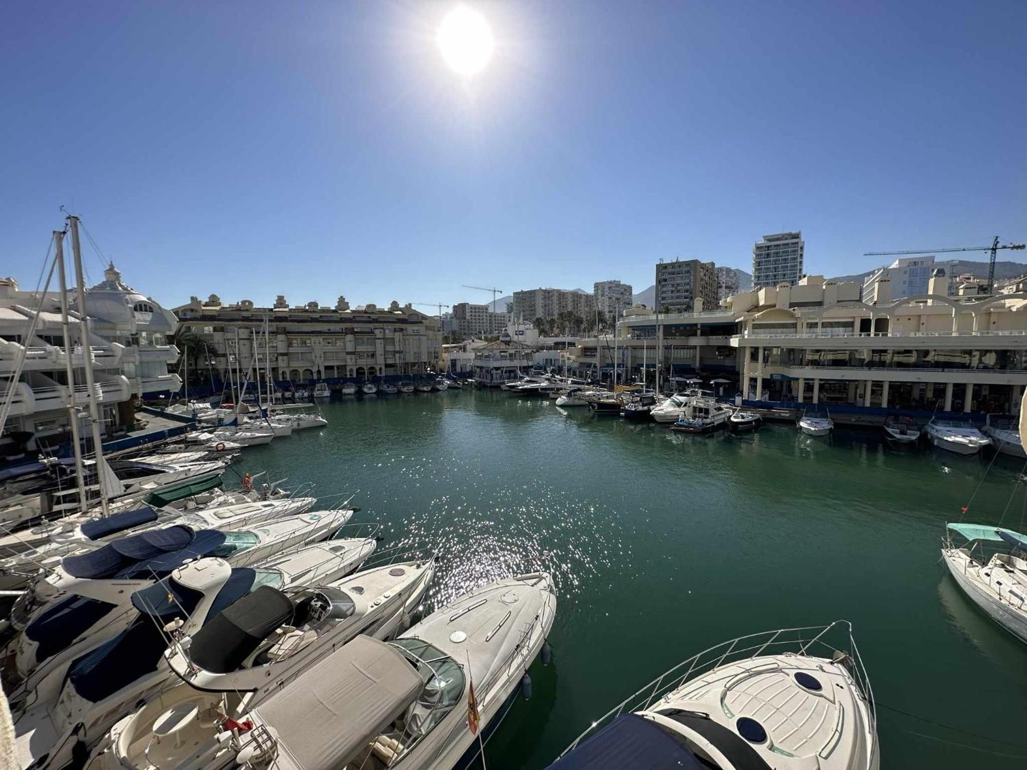 Nice Apartament In Puerto Marina Benalmádena Exteriér fotografie